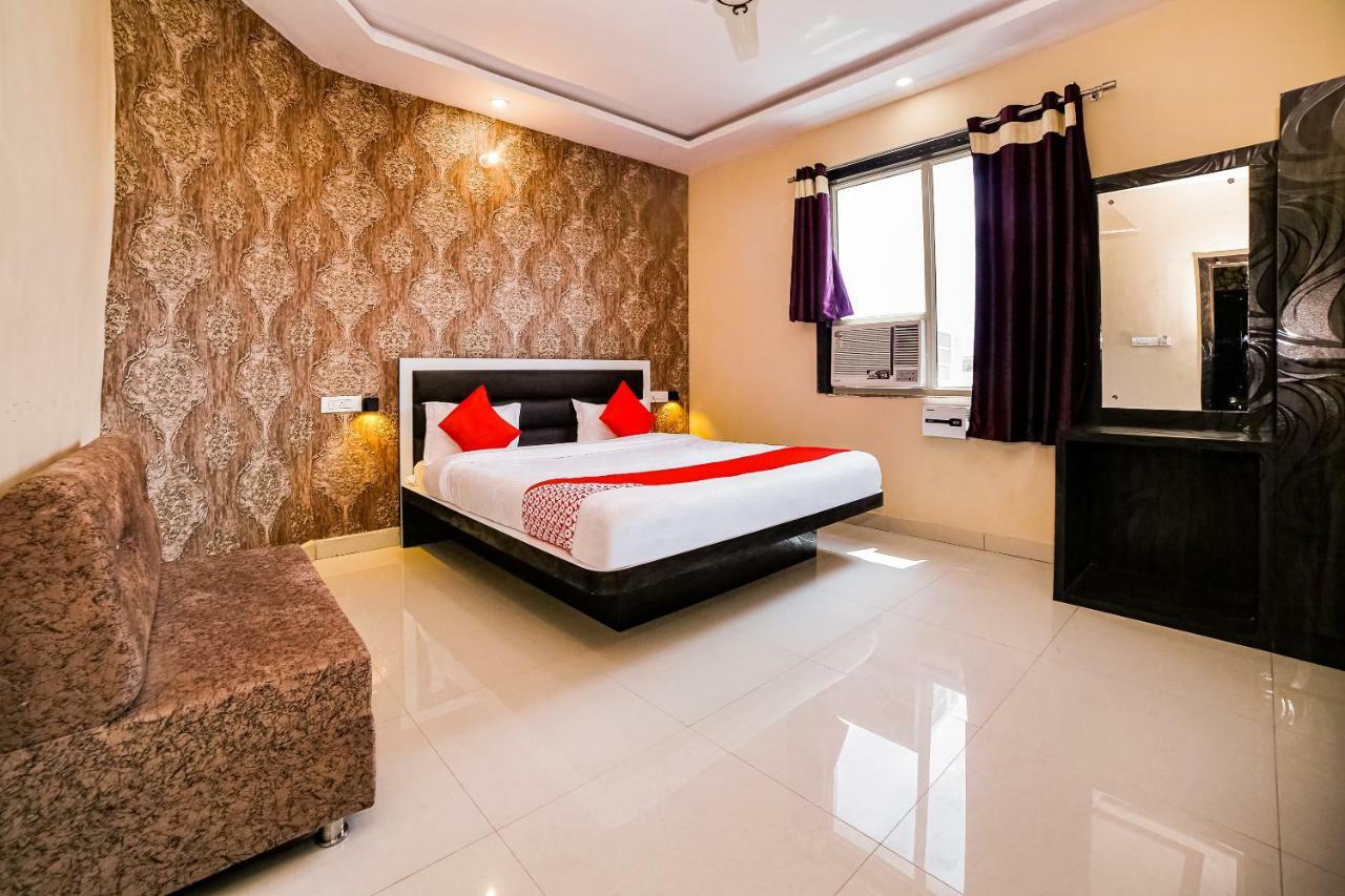 Oyo 41923 Prema Kunj Resort Jhānsi Екстериор снимка